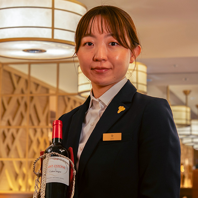 モランボン本店ソムリエ・ジョンホム